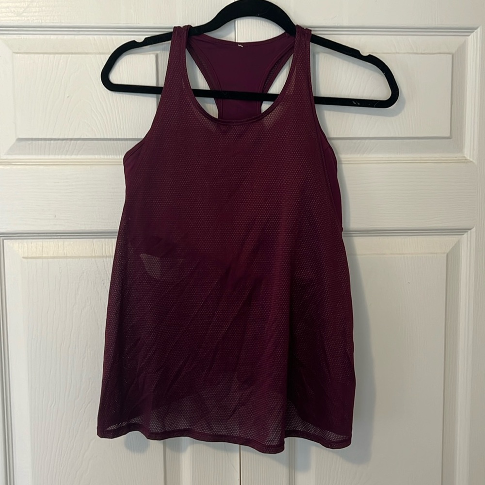 Lululemon workout shirt size 10